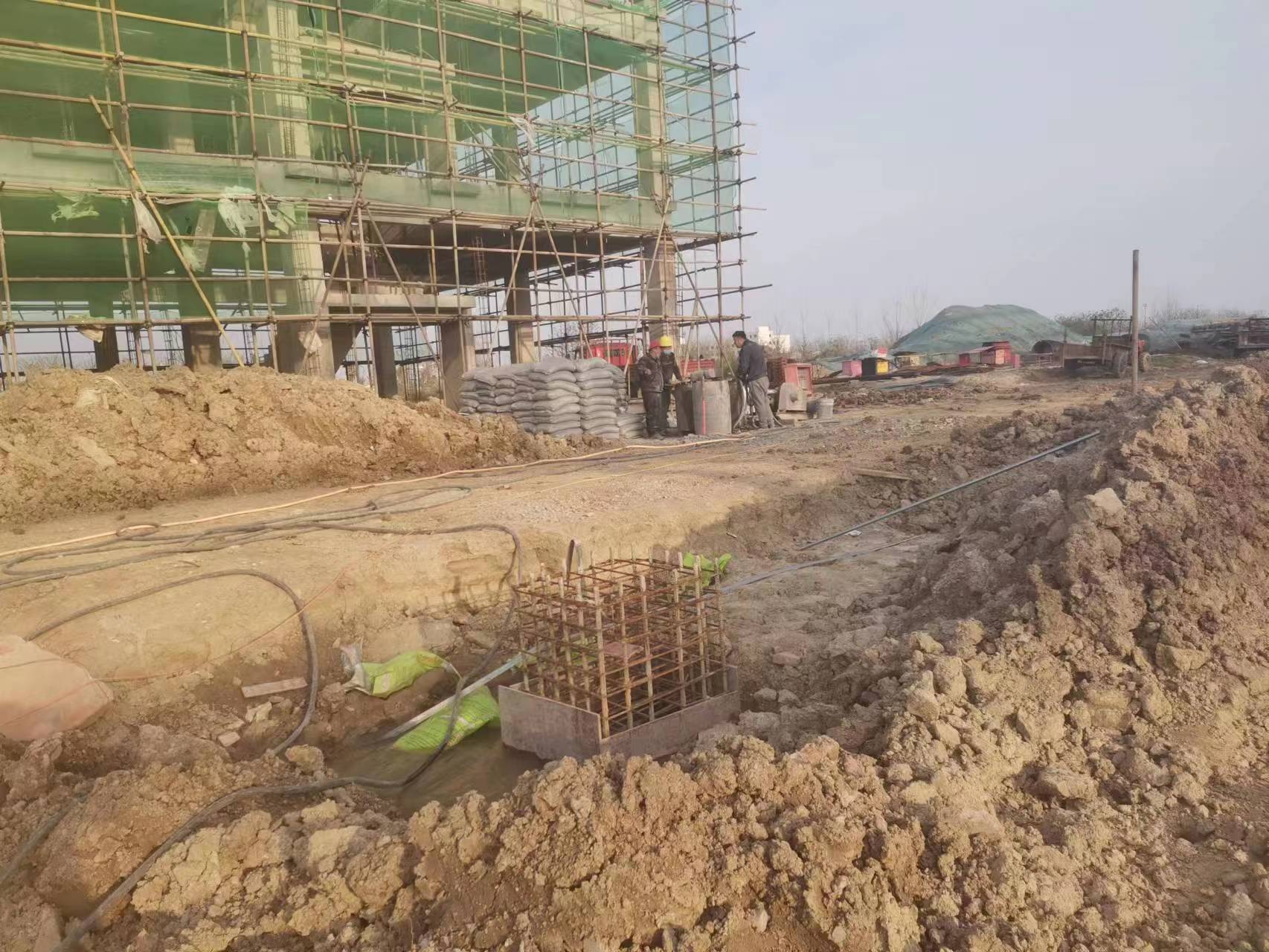 龙湖当桥梁出现裂缝的时候应该及时加固修补